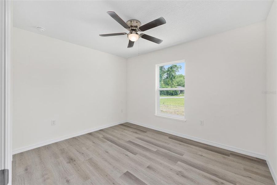 Spacious, unfurnished interior of a new home in , Dunnellon (Image 66).