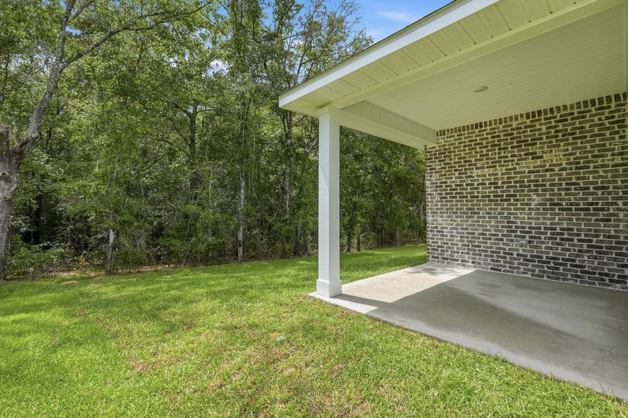 Exterior details and patio area of a home in McCarthy Estates, Defuniak Springs (Image 31). Exterior details and patio area of a home in McCarthy Estates, Defuniak Springs (Image 31).
