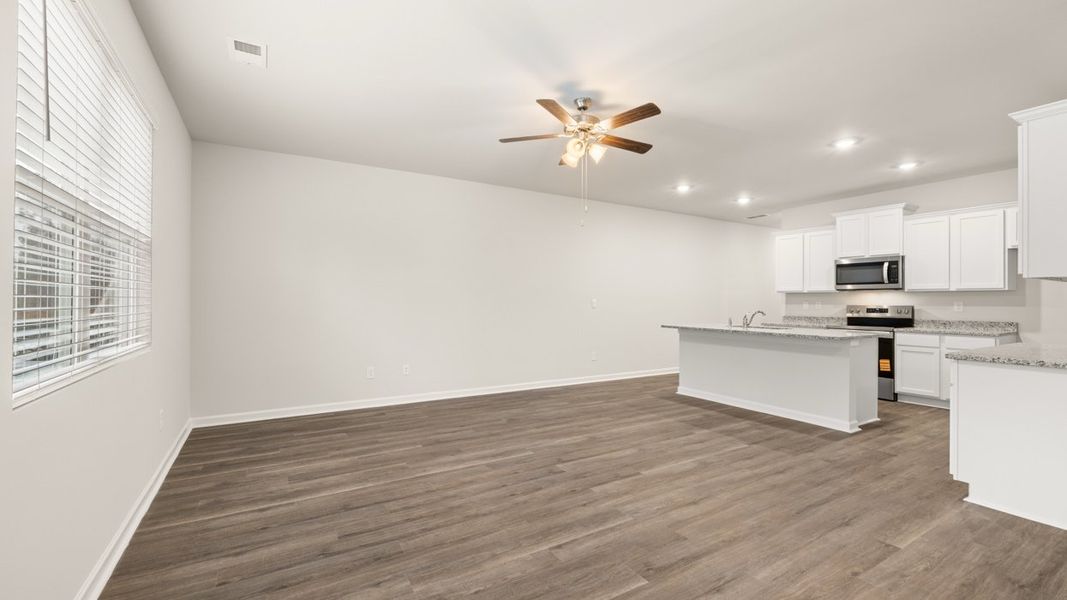 Representative unfurnished interior of a home built from the Stratford by D.R. Horton in Laurel Park Townhomes, Hephzibah (Image 19).