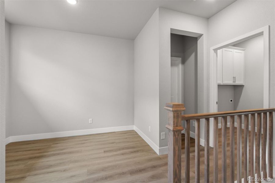 Spacious, unfurnished interior of a new home in Trailside at Cottonwood Creek, Colorado Springs (Image 32).