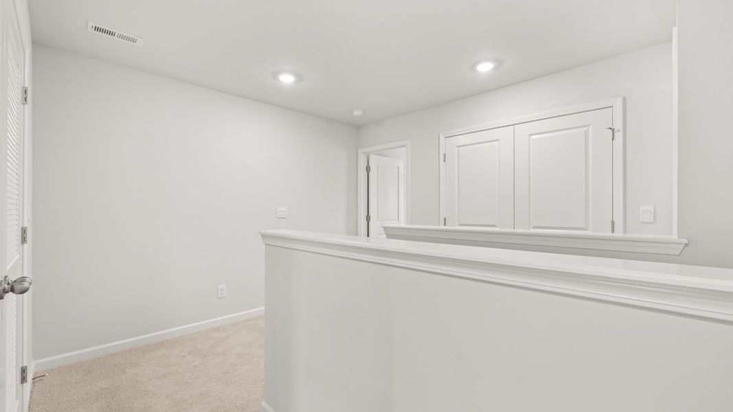 Spacious, unfurnished interior of a new home in Rushing Waters Townhomes, North Augusta (Image 20). Spacious, unfurnished interior of a new home in Rushing Waters Townhomes, North Augusta (Image 20).