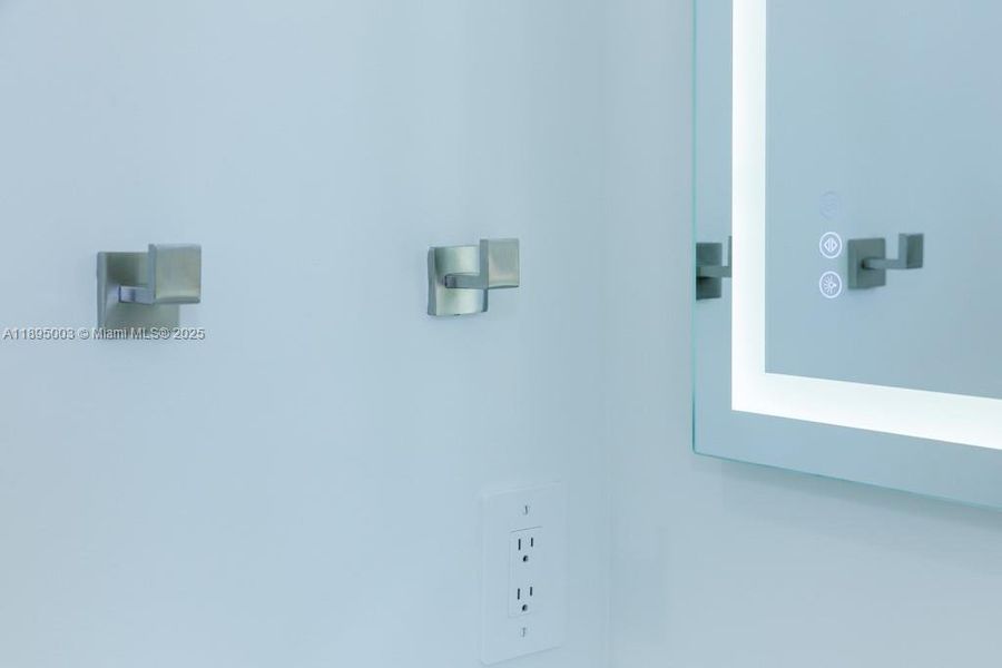 Image 79 of a home in .