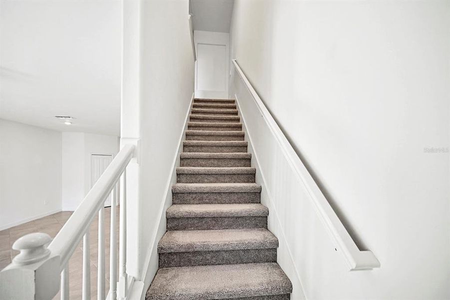 Spacious, unfurnished interior of a new home in , Lakewood Ranch (Image 21).