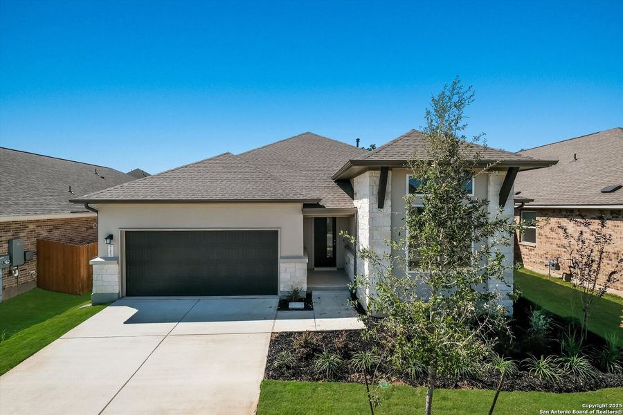 Image 25 of a home in Meyer Ranch. Image 25 of a home in Meyer Ranch.