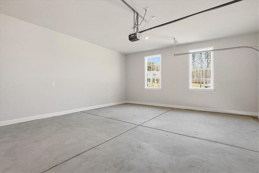 Spacious, unfurnished interior of a new home in Bradley Gin, Monroe (Image 44).