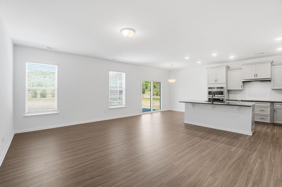 Spacious, unfurnished interior of a new home in Ashton Park, Monroe (Image 15). Spacious, unfurnished interior of a new home in Ashton Park, Monroe (Image 15).