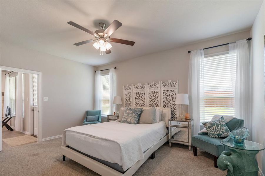 Furnished interior view inside a new home in Lakeview Heights, Azle (Image 17).
