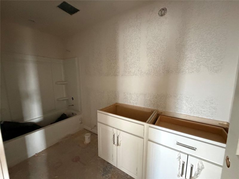 Image 34 of a home in Willow Springs. Image 34 of a home in Willow Springs.