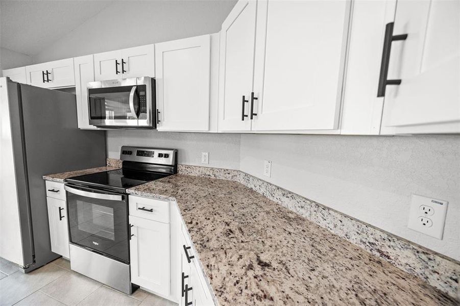 Furnished interior view inside a new home in , Bushnell (Image 10).