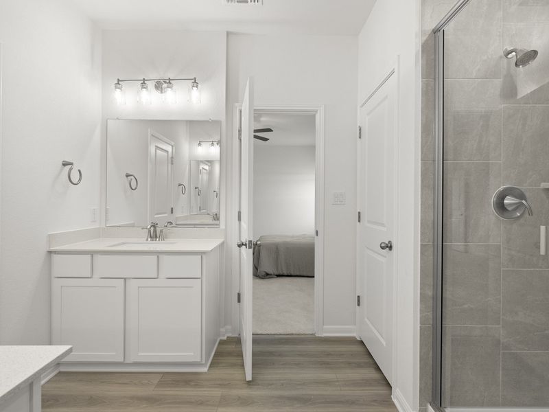 Furnished interior view inside a new home in Grande Estates, Bertram (Image 19). Furnished interior view inside a new home in Grande Estates, Bertram (Image 19).