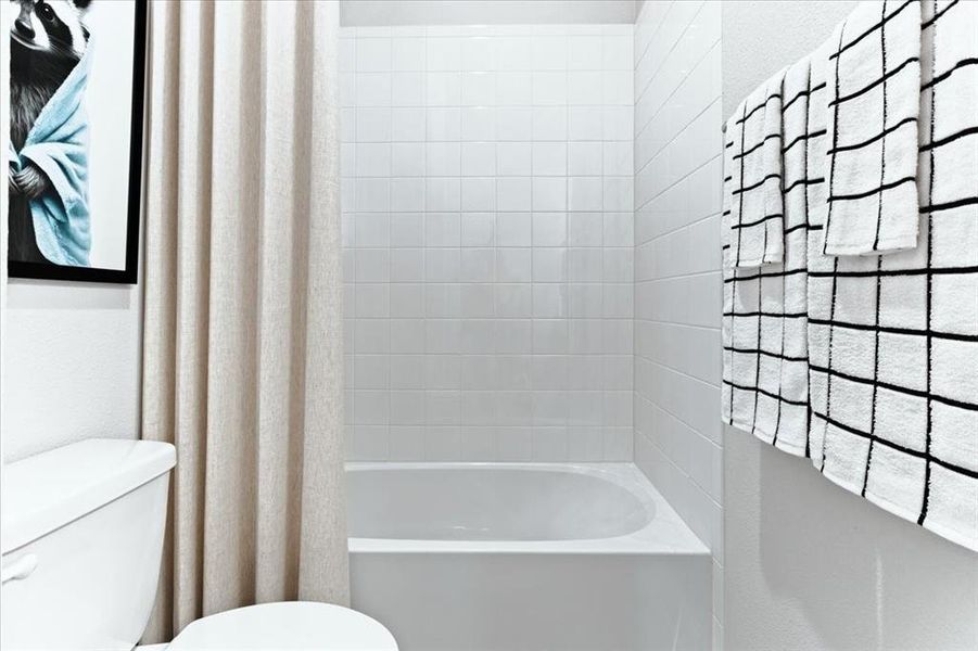 Furnished interior view inside a new home in Walden Pond West, Forney (Image 5).