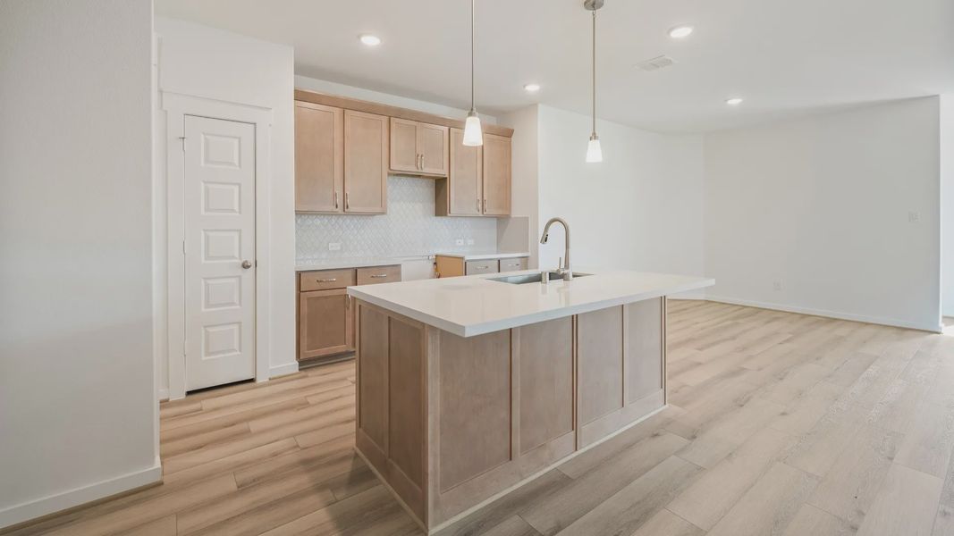 Furnished interior view inside a new home in River Ranch, Dayton (Image 9).