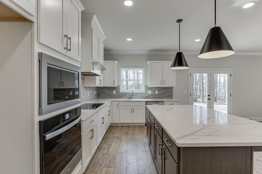 Furnished interior view inside a new home in , Jefferson (Image 9).