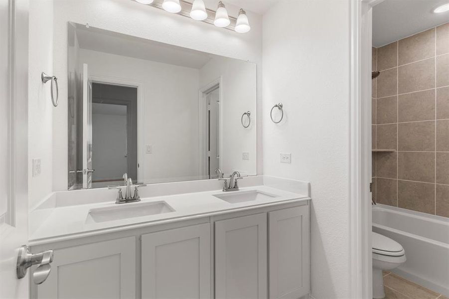 Furnished interior view inside a new home in , Wylie (Image 10).