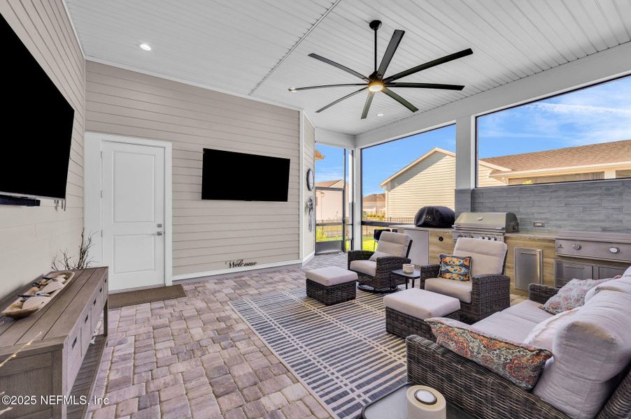 Exterior details and patio area of a home in Seven Pines, Jacksonville (Image 29). Exterior details and patio area of a home in Seven Pines, Jacksonville (Image 29).