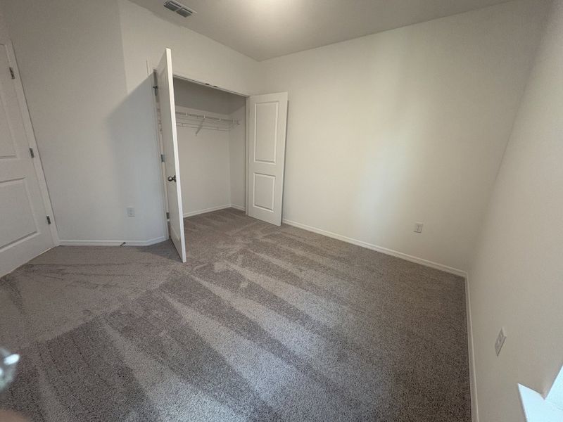Spacious, unfurnished interior of a new home in Villamar, Winter Haven (Image 39).