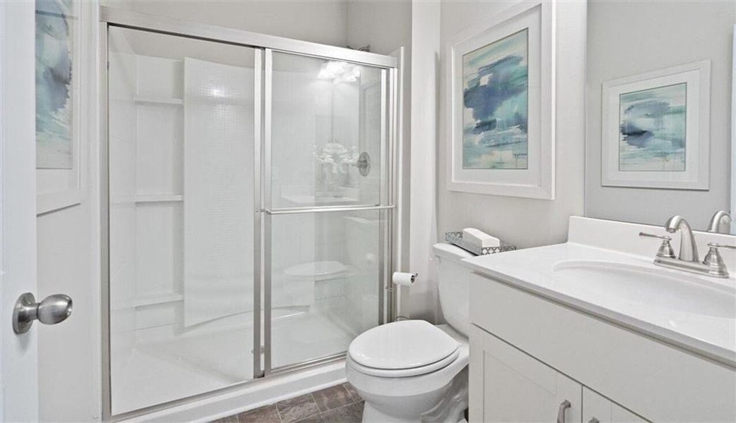 Furnished interior view inside a new home in Oakmont, Dallas (Image 15).