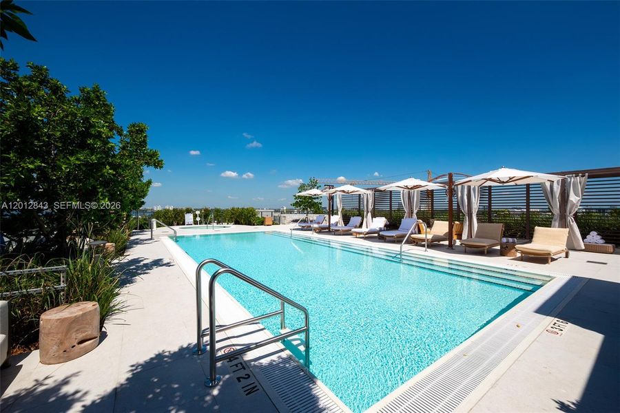 Community amenities in , Bay Harbor Islands (Image 43). Community amenities in , Bay Harbor Islands (Image 43).