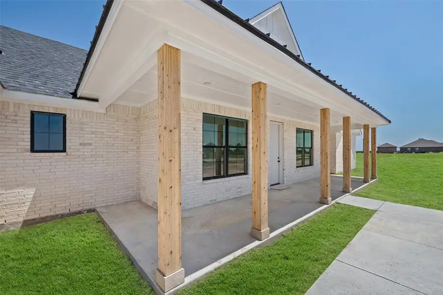 Exterior details and patio area of a home in , Weatherford (Image 3). Exterior details and patio area of a home in , Weatherford (Image 3).