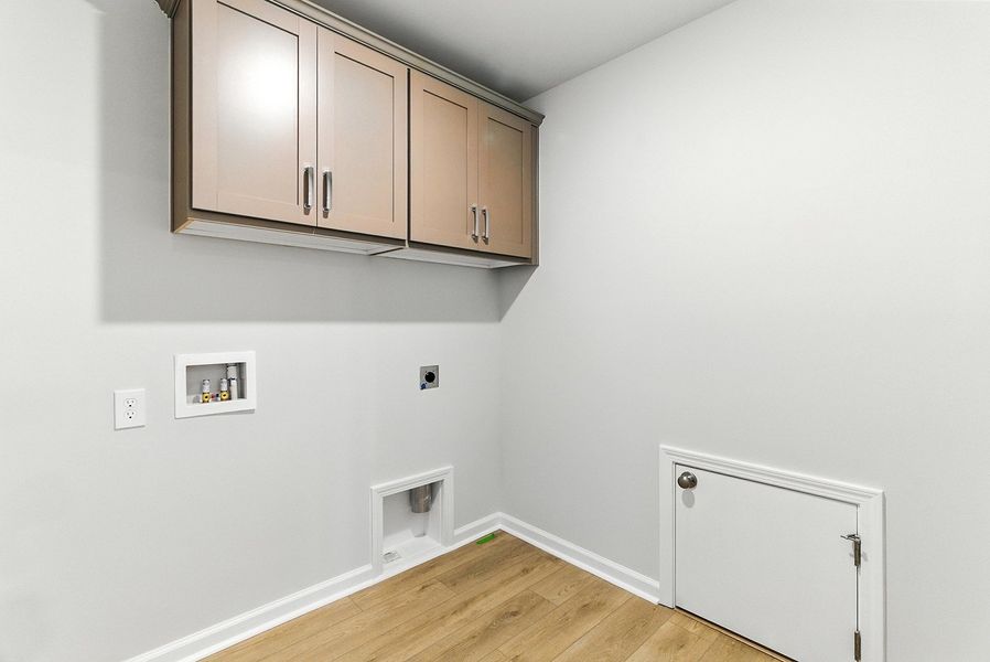 Image 27 of a home in Landmark Commons.