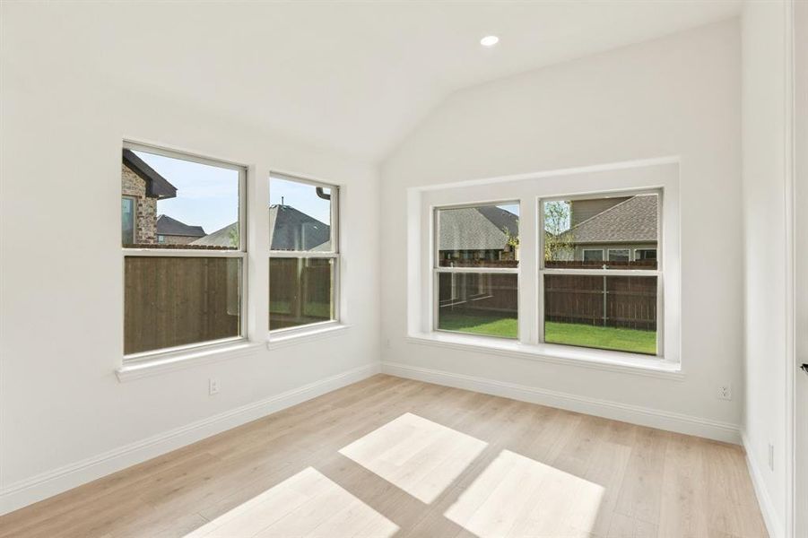 Spacious, unfurnished interior of a new home in Wildflower Ranch 60-65, Fort Worth (Image 30). Spacious, unfurnished interior of a new home in Wildflower Ranch 60-65, Fort Worth (Image 30).