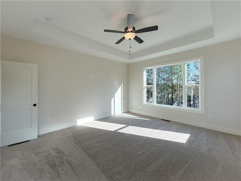 Spacious, unfurnished interior of a new home in , Cartersville (Image 11). Spacious, unfurnished interior of a new home in , Cartersville (Image 11).