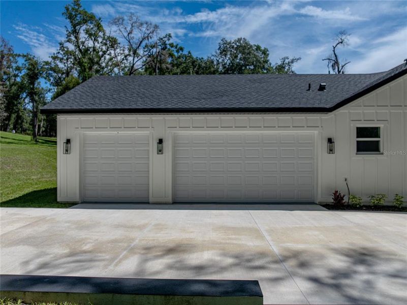 Front exterior of a new home in , Dade City, FL, highlighting curb appeal (Image 28). Front exterior of a new home in , Dade City, FL, highlighting curb appeal (Image 28).