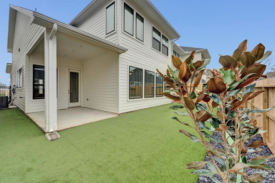 Exterior details and patio area of a home in Summer Place 35', Montgomery (Image 3). Exterior details and patio area of a home in Summer Place 35', Montgomery (Image 3).