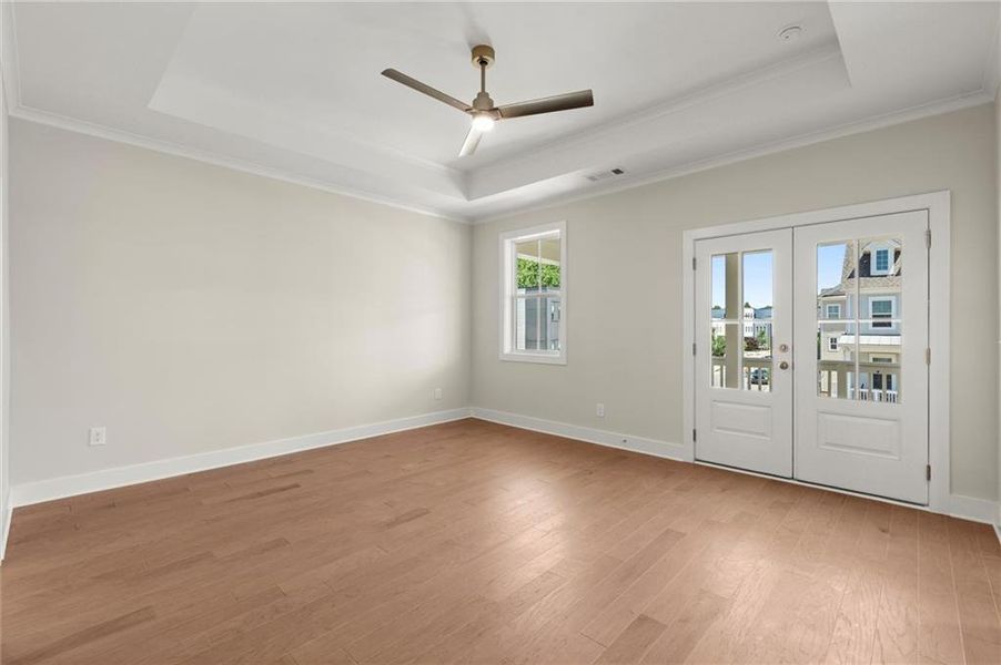 Spacious, unfurnished interior of a new home in West Town, Atlanta (Image 38).
