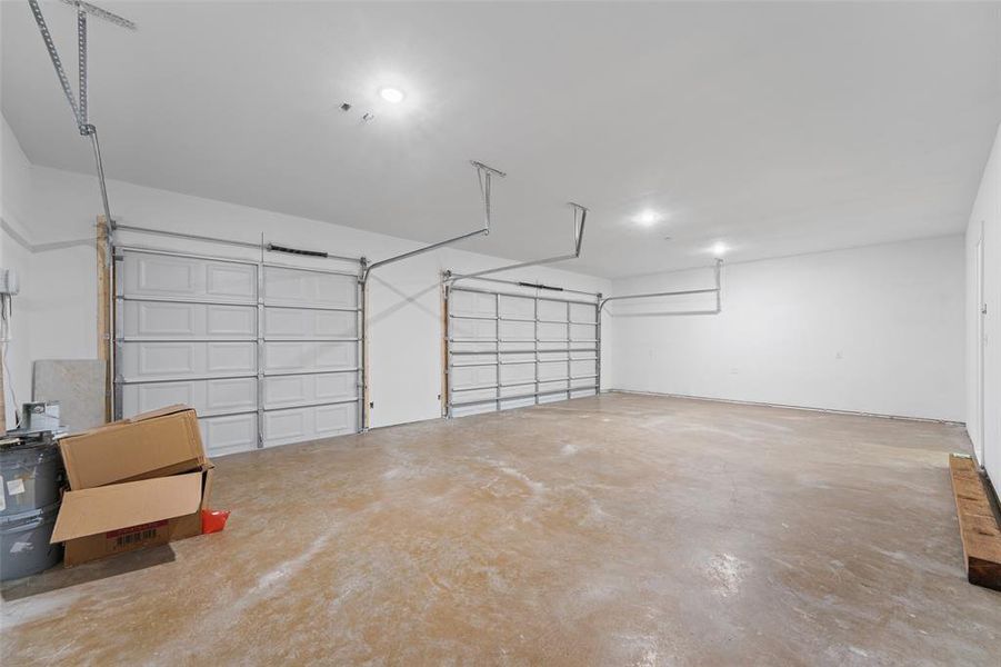 Spacious, unfurnished interior of a new home in , Forney (Image 23).