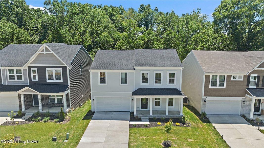 Front exterior of a new home in Bridle Run, Louisville, KY, highlighting curb appeal (Image 19). Front exterior of a new home in Bridle Run, Louisville, KY, highlighting curb appeal (Image 19).