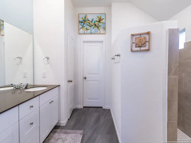 Furnished interior view inside a new home in , Bulverde (Image 9). Furnished interior view inside a new home in , Bulverde (Image 9).