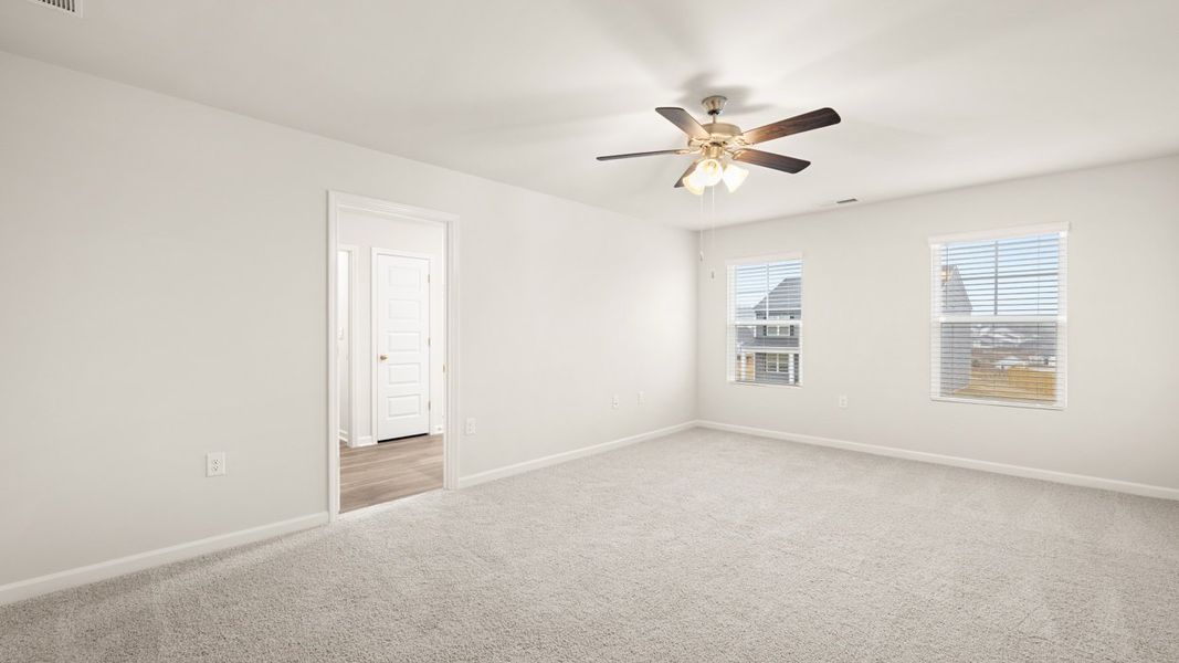 Spacious, unfurnished interior of a new home in Captain's Corner, Grovetown (Image 23).