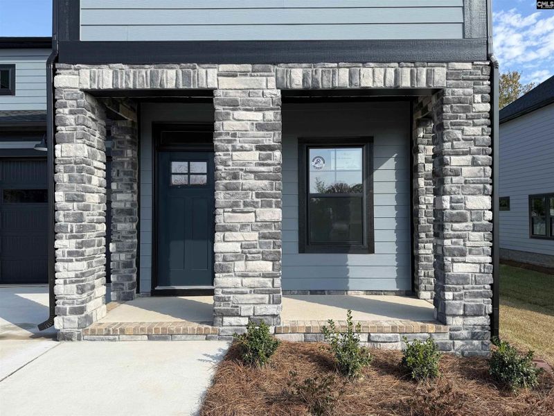 Exterior details and patio area of a home in Dunbar Village, Cayce (Image 4).