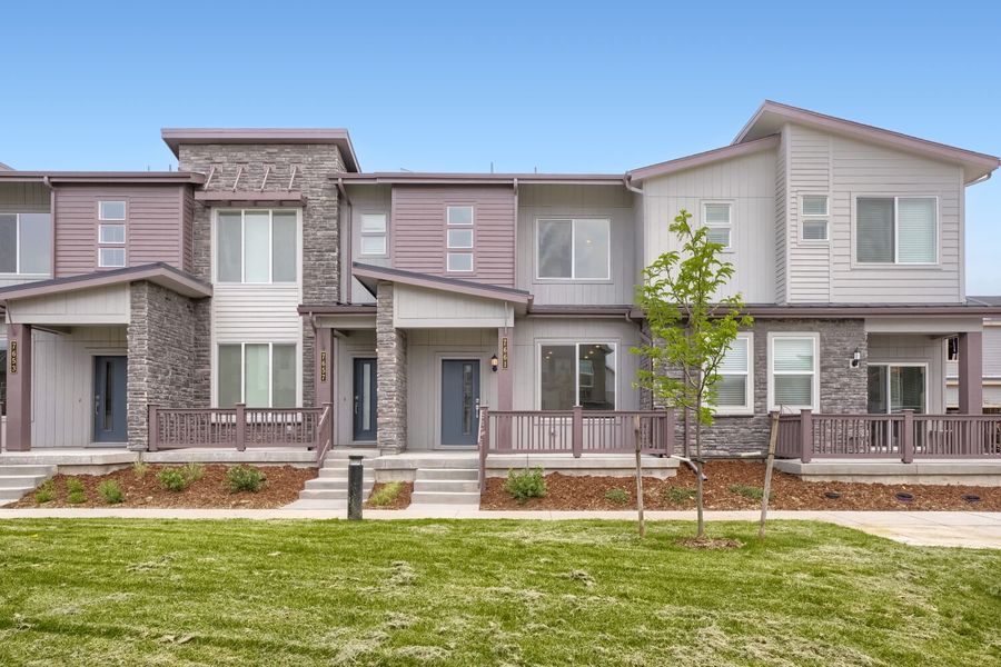Front exterior of a new home in Vermilion Creek, Centennial, CO, highlighting curb appeal (Image 1). Front exterior of a new home in Vermilion Creek, Centennial, CO, highlighting curb appeal (Image 1).