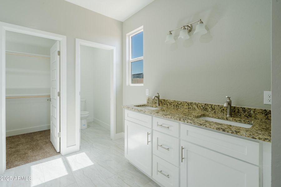 10199Bradshaw-13 10199Bradshaw-13