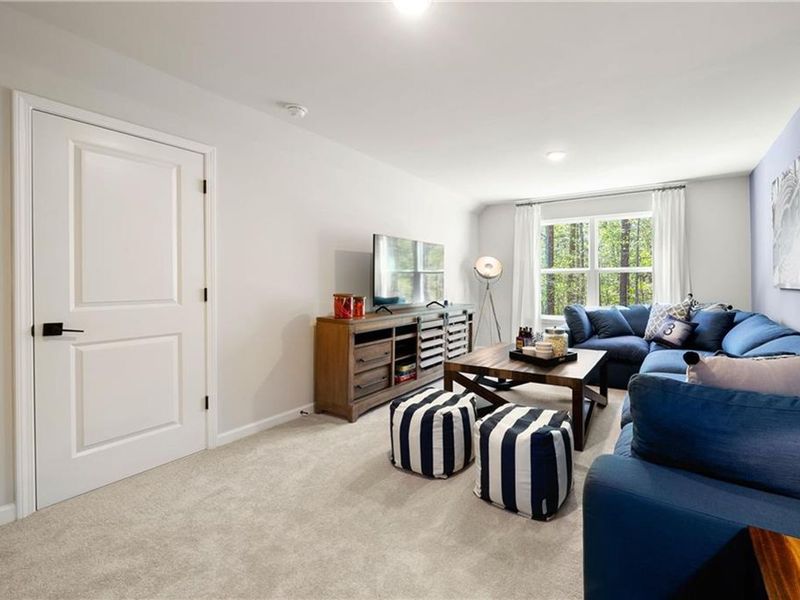 Furnished interior view inside a new home in Riverwood, Dallas (Image 46).