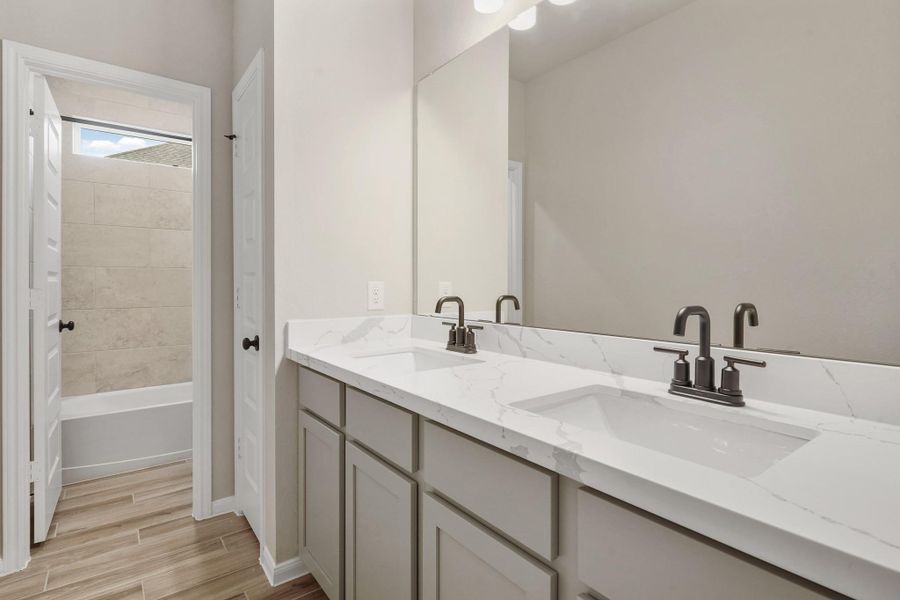 Hall bath (*Photo not of actual home and used for illustration purposes only.) Hall bath (*Photo not of actual home and used for illustration purposes only.)