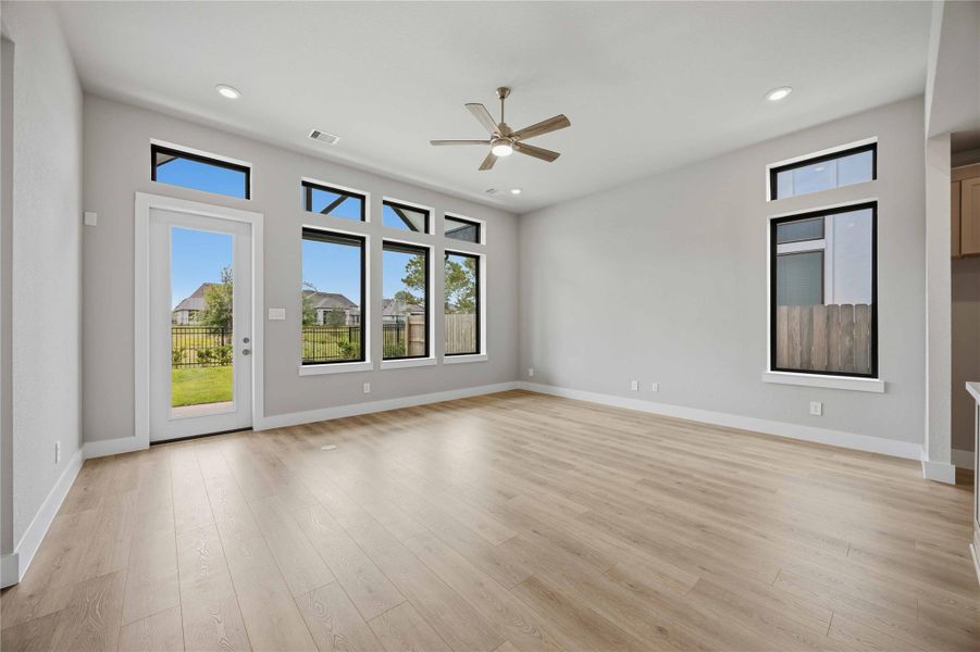 Spacious, unfurnished interior of a new home in Elyson, Katy (Image 18). Spacious, unfurnished interior of a new home in Elyson, Katy (Image 18).