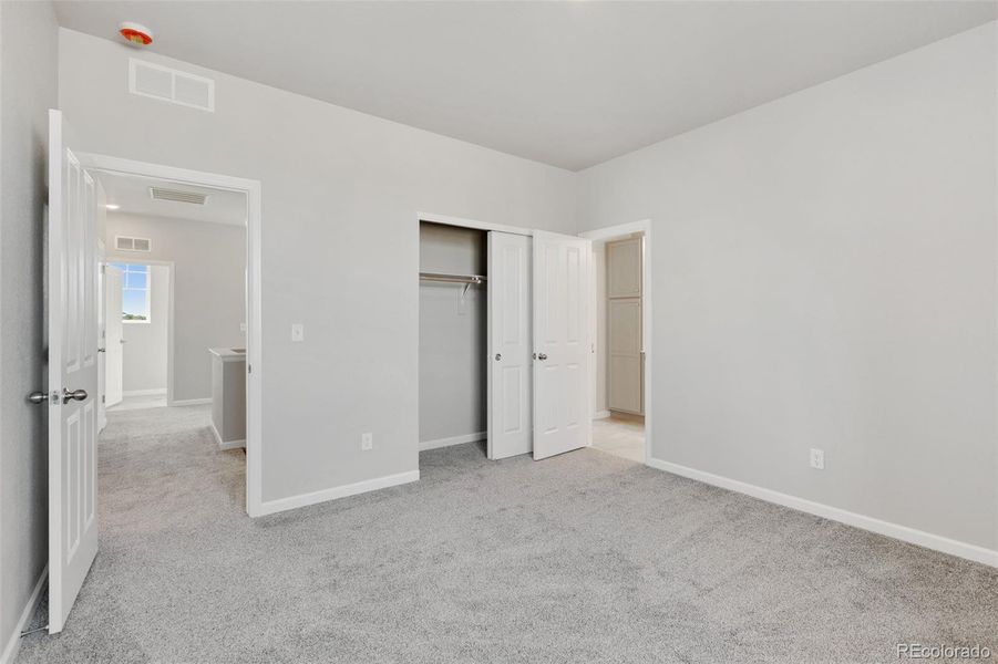 Spacious, unfurnished interior of a new home in Cherry Meadows, Brighton (Image 28).