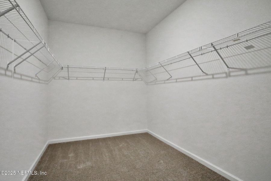 Spacious, unfurnished interior of a new home in Bellbrooke, Jacksonville (Image 41). Spacious, unfurnished interior of a new home in Bellbrooke, Jacksonville (Image 41).