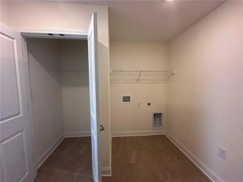 Spacious, unfurnished interior of a new home in , Cumming (Image 22).