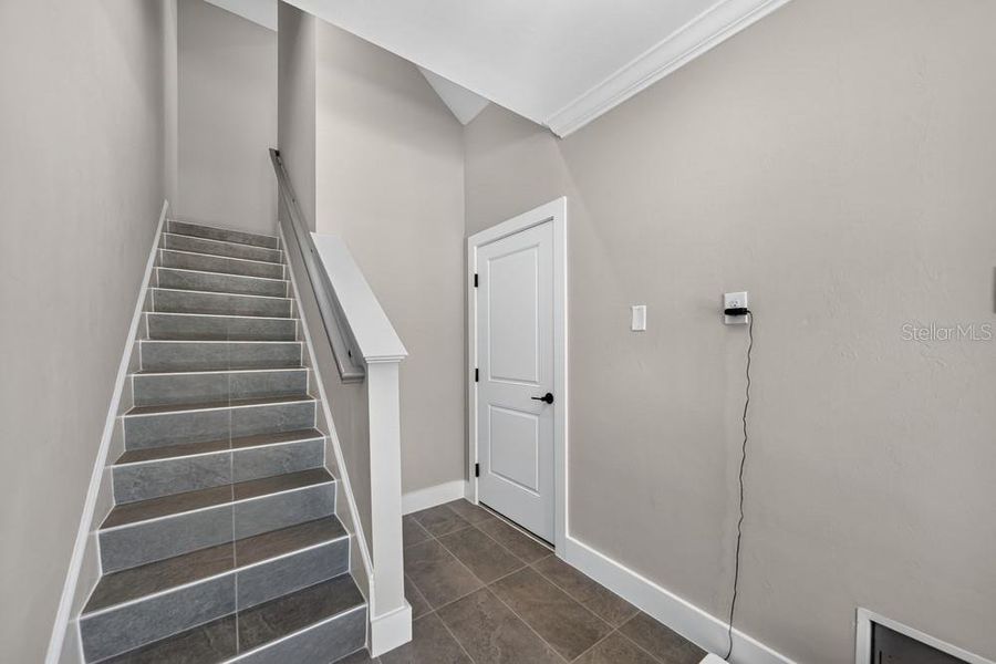 Spacious, unfurnished interior of a new home in Seahaven, Punta Gorda (Image 32). Spacious, unfurnished interior of a new home in Seahaven, Punta Gorda (Image 32).