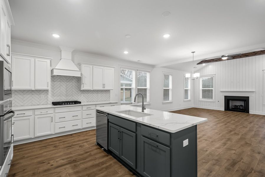 650 CONIFER DR, Spring Hill, TN. - Slide 11 650 CONIFER DR, Spring Hill, TN. - Slide 11