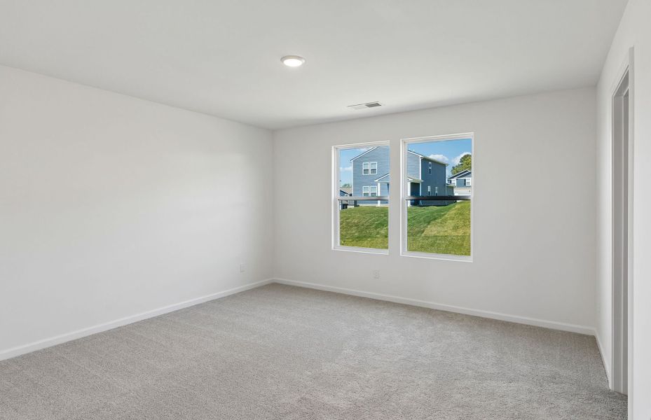 Spacious, unfurnished interior of a new home in Independence at Carter's Station, Columbia (Image 32).