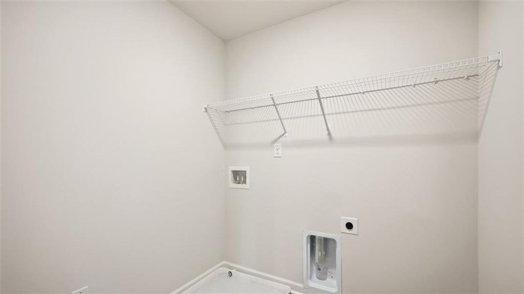Spacious, unfurnished interior of a new home in Westland, Bogart (Image 25). Spacious, unfurnished interior of a new home in Westland, Bogart (Image 25).