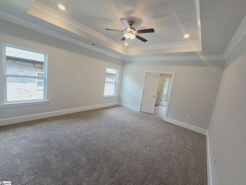Spacious, unfurnished interior of a new home in Hidden Lake Estates, Greenville (Image 20).