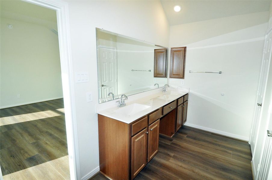 Furnished interior view inside a new home in , League City (Image 10).