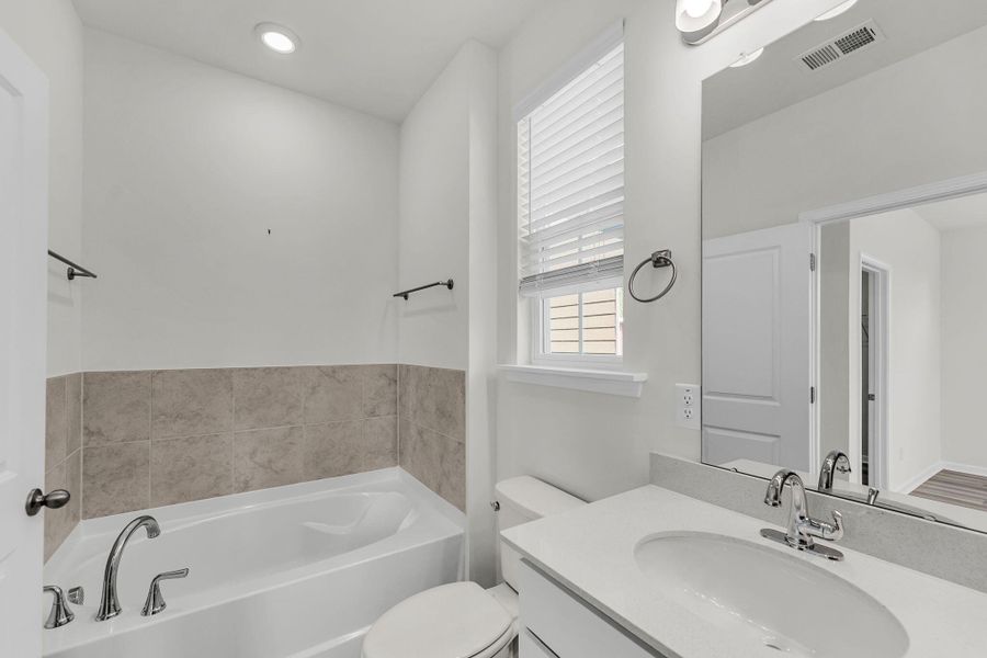 Furnished interior view inside a new home in , North Charleston (Image 12).