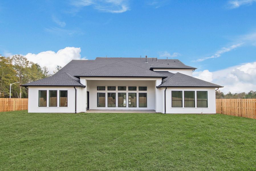 Exterior details and patio area of a home in Colton, Todd Mission (Image 3).